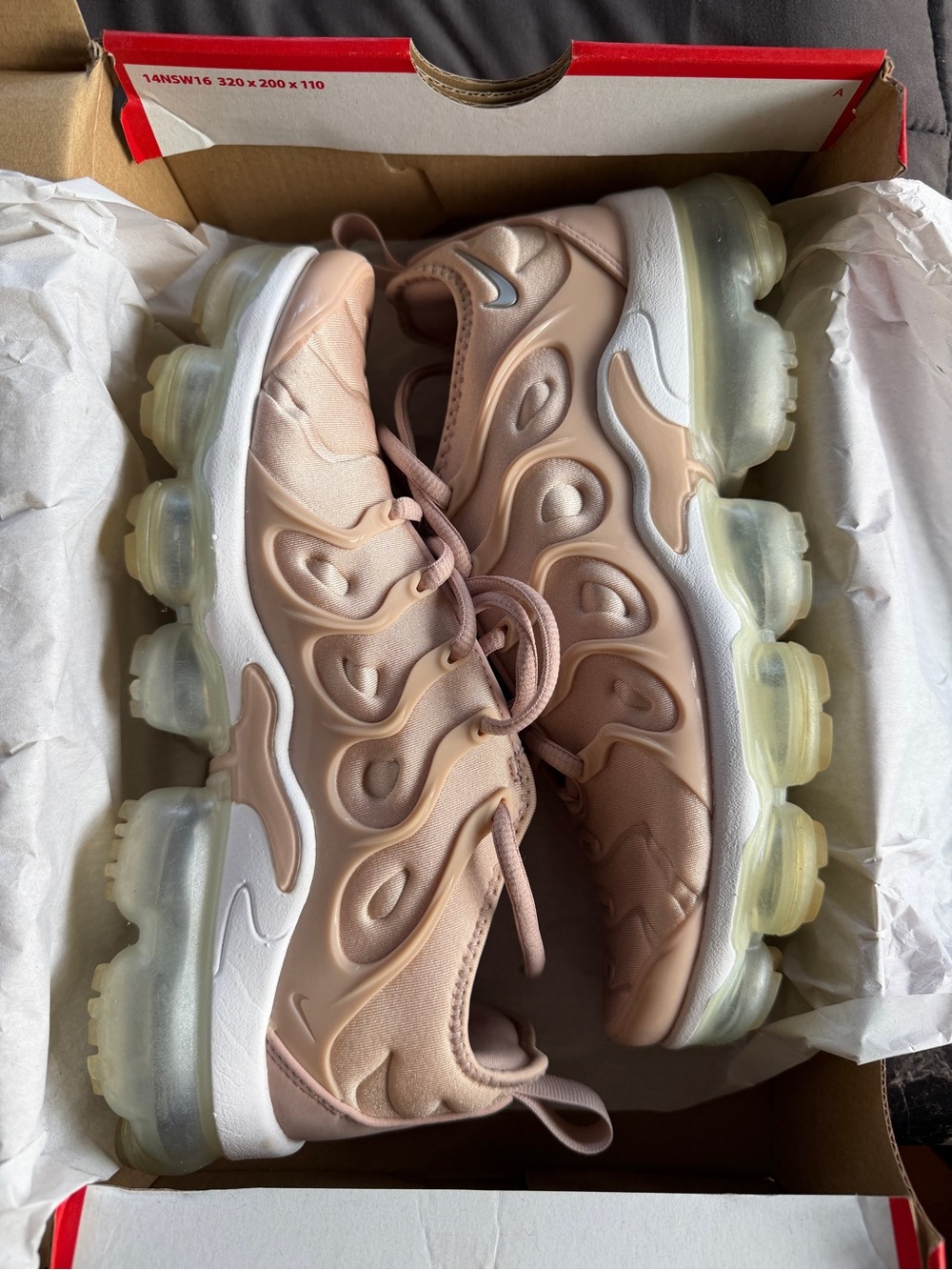 Nike VaporMax Plus - Blush/White